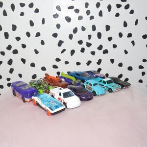 Hot Wheels Mixed Matchbox Car Lot of 12